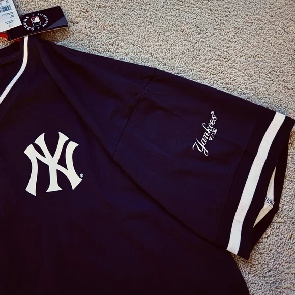 Fanatics Dark Navy Yankees Short Sleeve Jersey - Picture 4 of 8